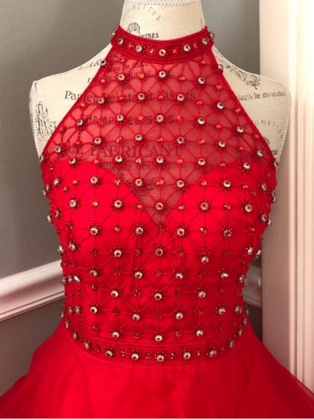 ✨✨NEW SHERRI HILL SIZE 12 RED BEADED HALTER FORMAL DRESS NWT HOMECOMING PARTY ✨✨